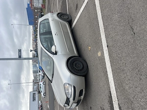 Golf 5 1.6 FSI  - imagine 2