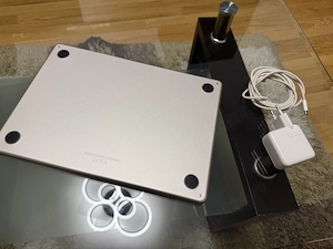 Macbook Air M3 2023 Starlight 13" - imagine 4