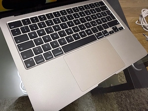Macbook Air M3 2023 Starlight 13" - imagine 3