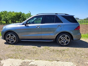 Mercedes-Benz 350d 4Matic AMG - imagine 9