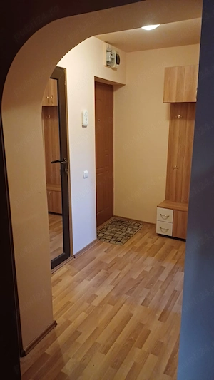 Persoană fizică | Decomandat 2 camere zona Gara Nicolina   - imagine 4
