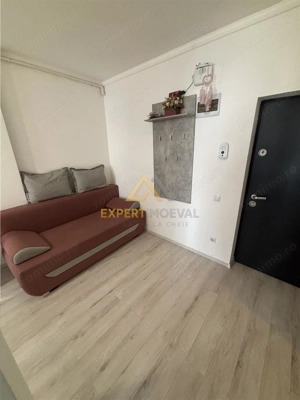 Apartament modern de  #238;nchiriat Revolution Residence - imagine 3
