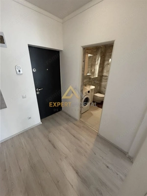 Apartament modern de  #238;nchiriat Revolution Residence - imagine 4