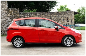Ford B-MAX - Cameră Marșarier - Pilot automat - Navigatie