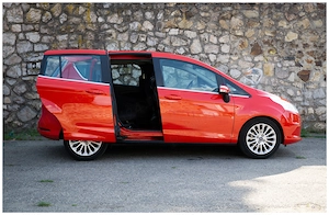 Ford B-MAX - Cameră Marșarier - Pilot automat - Navigatie - imagine 9