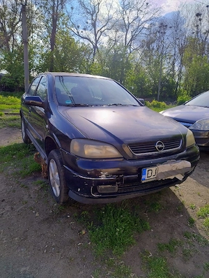 Dezmembrez Opel  - imagine 7