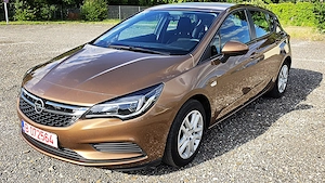 Opel Astra K   121400KM