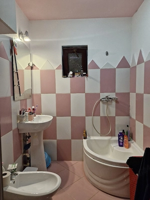 Apartament cu 4 camere  - imagine 4