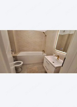 apartament 3 camere la 5 minute metrou Berceni 