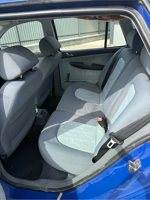 Skoda Fabia 2002 Model Comfort 1.4 Benzina Functionala    - Geamuri electrice  - - imagine 5