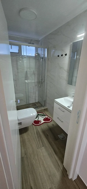 Apartament 2 camere   Prima închiriere    Zona Liceul Traian   Centru  - imagine 7