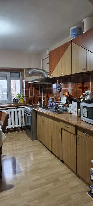 Apartament 3 camere Zona MB uri, lângă parc - imagine 4