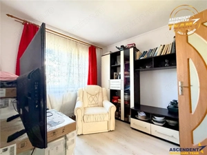 Apartament cu 3 camere, decomandat, etaj2, Central, Sfantu Gheorghe - imagine 4