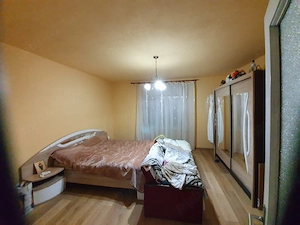 casa de vanzare la țară,cu 5 dormitoare  - imagine 4