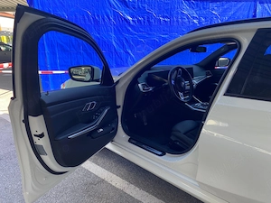BMW 320e xDrive Touring G21 - imagine 3