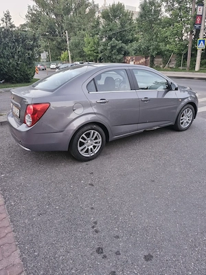 Chevrolet Aveo - imagine 5