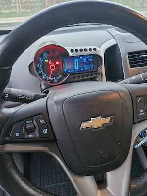 Chevrolet Aveo - imagine 3