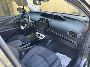 Vând Toyota Prius PRIME PLUGIN, an 2019 , 85000 km, istoric Toyota  - imagine 8