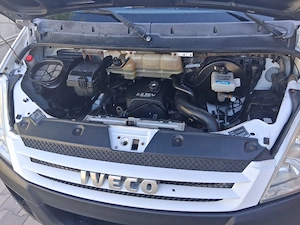 Vand iveco daily an 2008 motor 2.3 de 116 caii euro 4 servo central air bag geamuri l - imagine 2