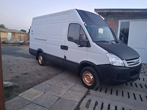Vand iveco daily an 2008 motor 2.3 de 116 caii euro 4 servo central air bag geamuri l - imagine 3