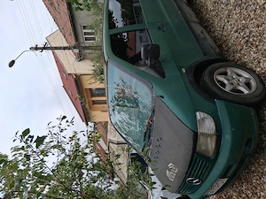se vinde mercedes vito 22cdi 2002 doar pentru piese sau se dezmembreaza