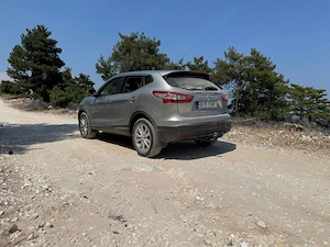  Nissan Qasqai 1.6 diesel 130cp 4x4 dublu clima foarte bine intretinuta revizii la zi merita vazuta - imagine 10