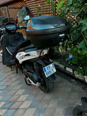 Piaggio MP3 i Urban de vânzare    An fabricație: 2019    15.000 km - imagine 3