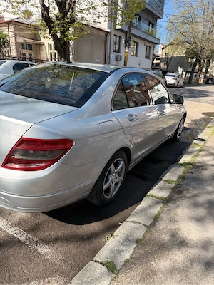 Mercedes C220 2008 - imagine 5