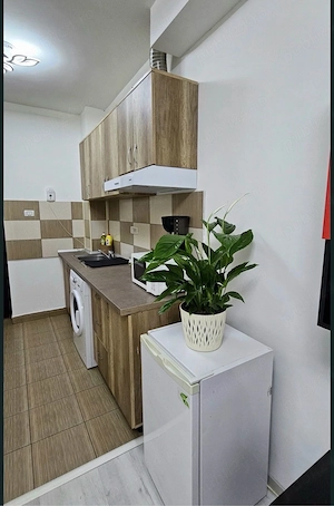 Inchiriez garsoniera in regim hotelier - imagine 3