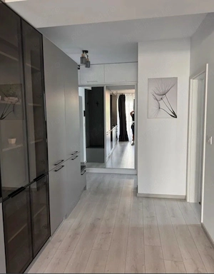 Apartamente 2-3 Camere Central in Regim Hotelier - imagine 4