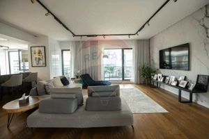 Penthouse cu 5 camere de vânzare Nusco City - imagine 3