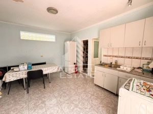 Comision 0%! Casa cu 8 camere, teren 648mp, zona Fratelia, Timisoara - imagine 9