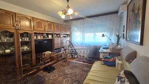 Apartament cu 4 camere, zona Cetatii
