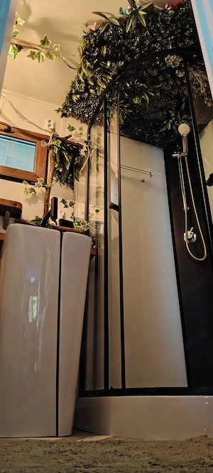Tiny house pe roti - imagine 4