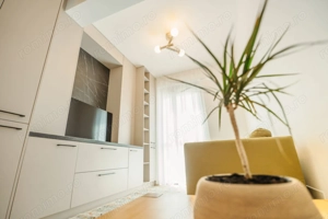 Apartament Ultracentral | 2 Camere | Prima Închiriere | Parcare - imagine 2
