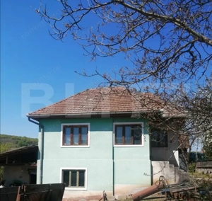 Casă de vânzare într-o oază de liniște