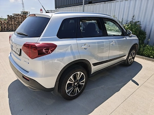Vând Suzuki Vitara 1.4 Hybrid   2020   Spirit   26100 km   stare impecabilă - imagine 7