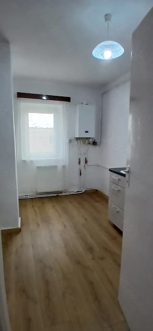 Apartament 3 camere decomandat centru Simeria - imagine 5
