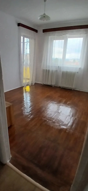 Apartament 3 camere decomandat centru Simeria - imagine 4