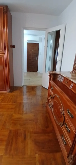 Apartament 3 camere decomandat centru Simeria - imagine 2