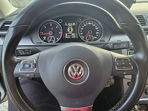 Volkswagen Passat 2014 1.6 TDI 105 CP Distribuție schimbată Mașină foarte bine întreținută - imagine 6