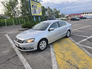 Volkswagen Passat 2014 1.6 TDI 105 CP Distribuție schimbată Mașină foarte bine întreținută - imagine 3