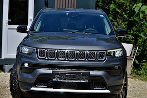 JEEP Compass 4XE An 2022 Hibrid Plug-In 180cp motor 1.3 + Electric - imagine 6