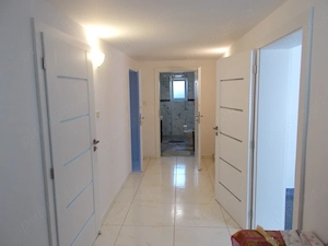 Casa mobilata sau afacere, Sanandrei, P+M+garaj mare 1670mp teren - imagine 6