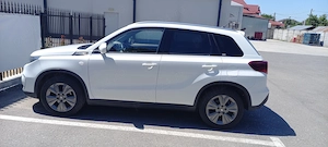Unic proprietar vând Suzuki Vitara 2021 - imagine 2