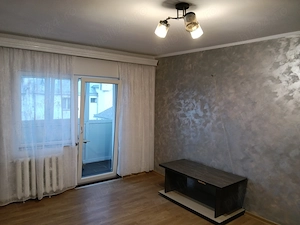 Închiriez apartament  - imagine 4