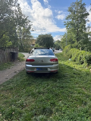 VW Passat, 1,6 Tdi - imagine 8