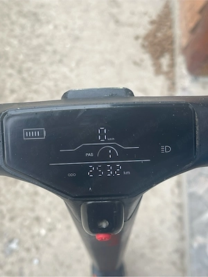 vand trotineta Kukirin s1 pro
