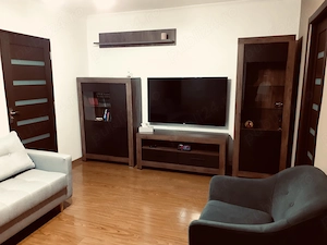 Vând apartament 2 camere zona centrala. Complet mobilat gata de mutare
