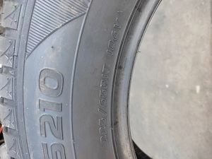 2 anvelope noi 225/65/17 Falken M+S - imagine 4